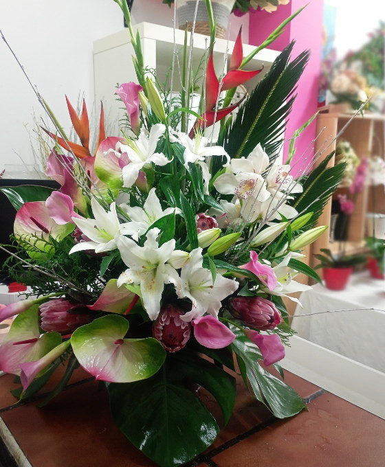 Centro Blanco y Rosa Especial